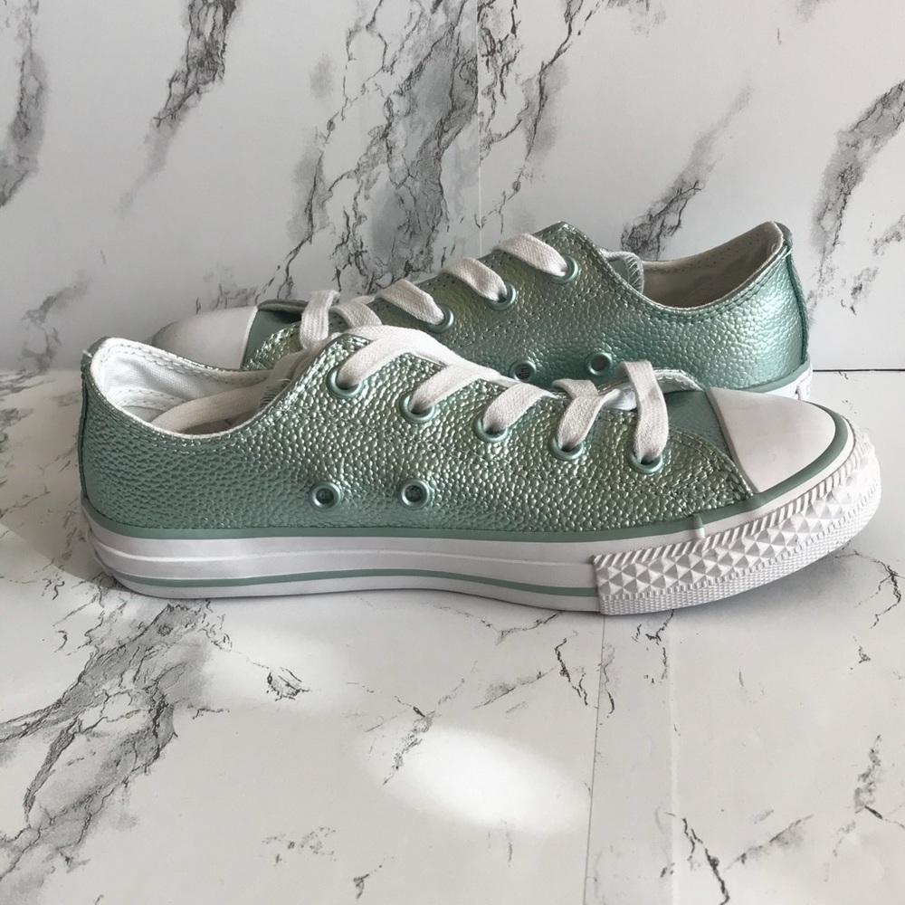 NWOT Girls Converse Metallic Green All Stars/1